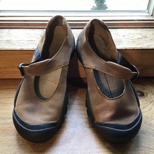 Keen Brown Leather Mary Janes size 10